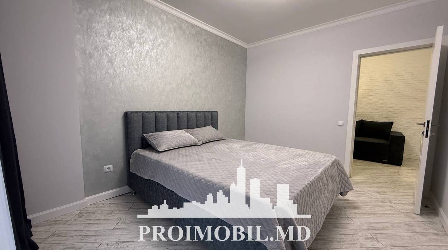 https://images.proimobil.md/6Amyez3ZMWPOpPnqM0NsWBY3v-96hvK7_E9ybZ85z4E/watermark:0.75:so:0:30:0.39/resize:fill:1460:816:1/gravity:ce/bG9jYWw6Ly8vZXN0YXRlL2xyL2Q3OGNkMjVkLTBiNTEtNDNhMC05ZjE1LTc3Y2ZiZGY5MmIzYi5qcGVn