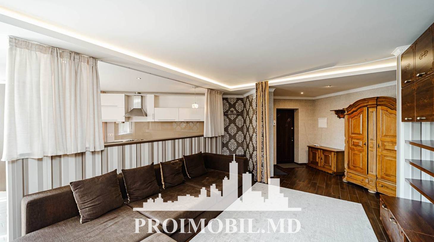 https://images.proimobil.md/6CcER7xiXsozPxrNGg5qLdGTuLvD1ff72Yq8EPQsTbE/watermark:0.75:so:0:30:0.39/resize:fill:1460:816:1/gravity:ce/bG9jYWw6Ly8vZXN0YXRlL2xyLzVlZjBlNzRiLTJiM2EtNDNkMi05MTAzLTA2NmM1MTQ5YTE0Yy5qcGVn