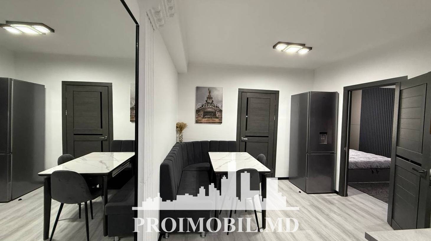 https://images.proimobil.md/6ETgc6I8dDEZAiU-t5_NJoZ_iWCT_4ofdz8TTvogd3Y/watermark:0.75:so:0:30:0.39/resize:fill:1460:816:1/gravity:ce/bG9jYWw6Ly8vZXN0YXRlL2xyL2ZlOTM3OGY2LWRiOWUtNGYwOC04M2Q3LWNjYWJjZmRiNzkxMi5qcGVn