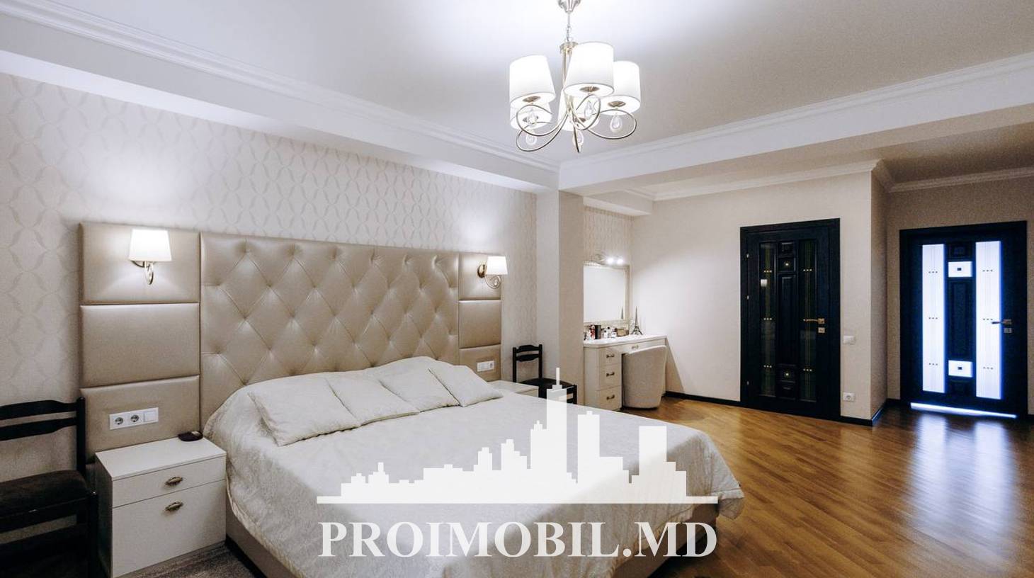 https://images.proimobil.md/6H6GsYzhFUA7WslUr4ycTa3XqF5hqPG_Nc3ah8nLWYI/watermark:0.75:so:0:30:0.39/resize:fill:1460:816:1/gravity:ce/bG9jYWw6Ly8vZXN0YXRlL2xyLzZkYTZkNzk1LTJlOGMtNDRhNi1hM2IwLTM5NTRmOTY0YmEwYS5qcGVn