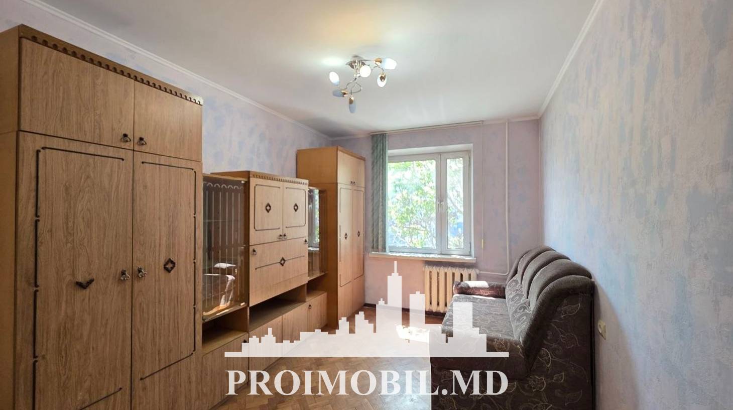 https://images.proimobil.md/6HssgmyEZGUPz1mc-HOEbaSDOhg_g4iIK1wppaAhxqQ/watermark:0.75:so:0:30:0.39/resize:fill:1460:816:1/gravity:ce/bG9jYWw6Ly8vZXN0YXRlL2xyLzcyNzI5ZTdkLWZjODYtNDZkNS05ZTU1LWM5OWQ5NDIzNzk5Yy5qcGVn