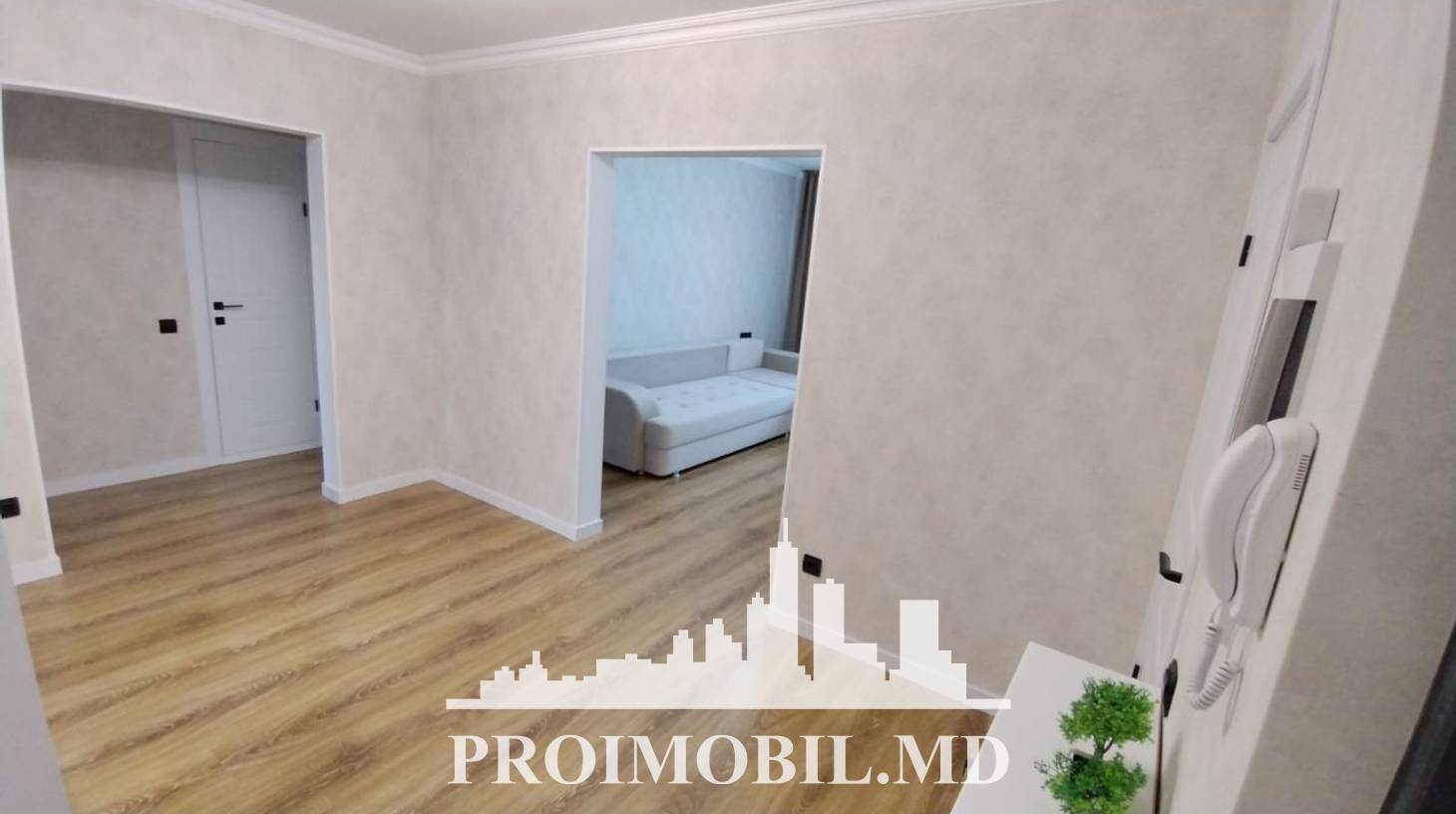 https://images.proimobil.md/6IdNaMGV6zvWqKDmLsMK1zQgDQ6nD8wnxpKDdX_8LUA/watermark:0.75:so:0:30:0.39/resize:fill:1460:816:1/gravity:ce/bG9jYWw6Ly8vZXN0YXRlL2xyL2RjMDYzNzMzLTZkZTMtNDY2OS05YjIxLWI1MGViNzllODE3MS5qcGVn