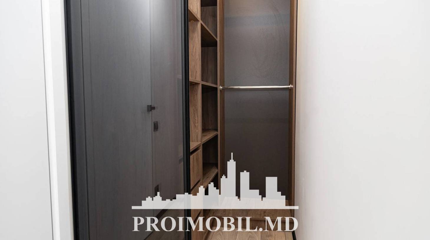 https://images.proimobil.md/6PwH6uaNPgX2JsxeuILV2PjTtNjxOPleNpuntha-1aw/watermark:0.75:so:0:30:0.39/resize:fill:1460:816:1/gravity:ce/bG9jYWw6Ly8vZXN0YXRlL2xyL2UxODFlMjc1LWMzNjMtNGExMC1iYmNkLWQ4ZDU5YTZkMjJjZC5qcGVn