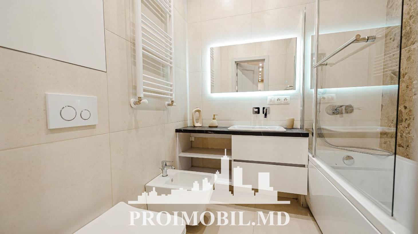 https://images.proimobil.md/6TE6QWr9NzysJBMtwSH1fPJEULayU7TCUiIE_SC4AOQ/watermark:0.75:so:0:30:0.39/resize:fill:1460:816:1/gravity:ce/bG9jYWw6Ly8vZXN0YXRlL2xyLzFjYWNhN2UxLTgwYjMtNGRmNy04Yjc2LTJkN2I5ODQ5YWQyYi5qcGVn