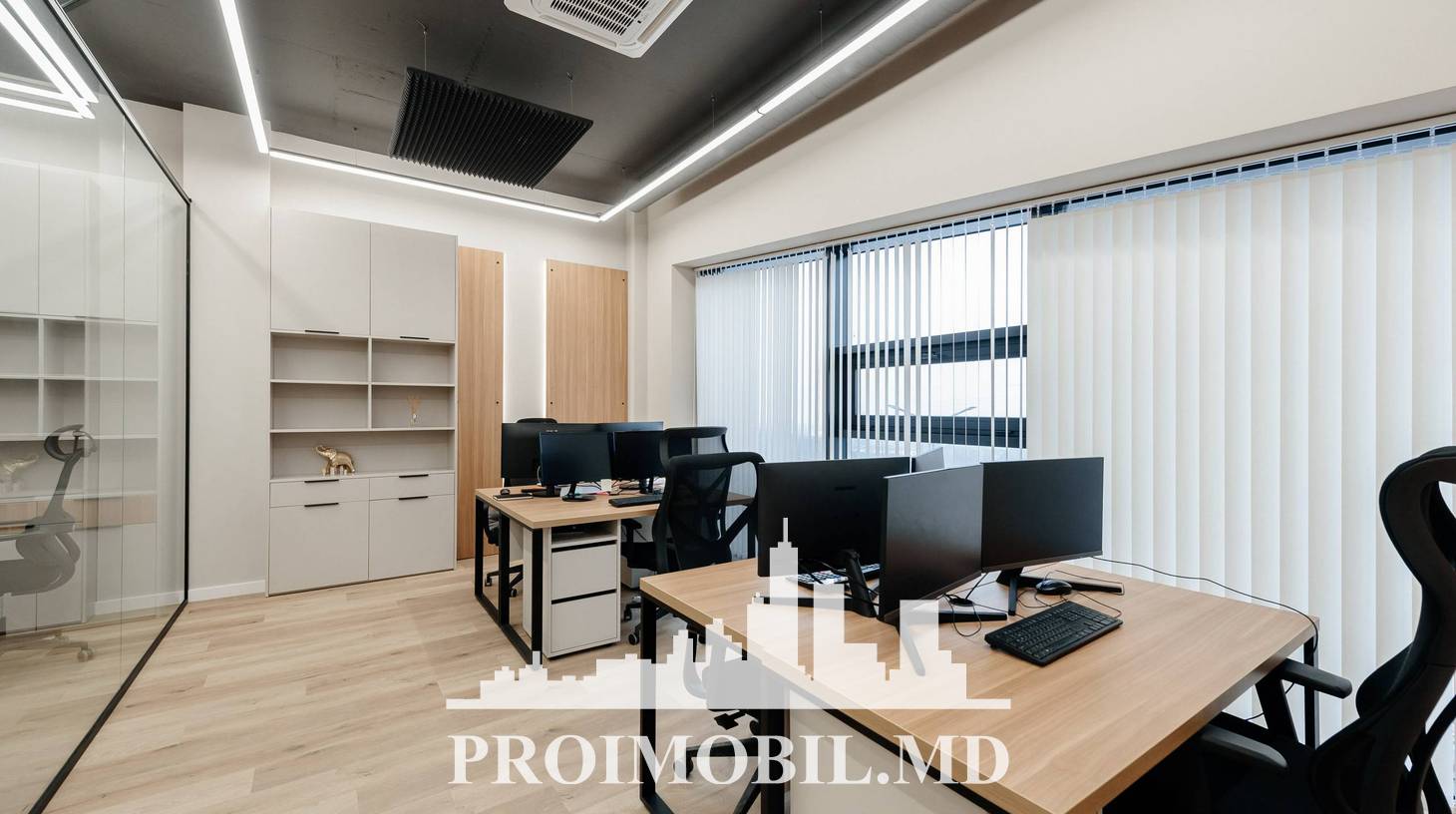 https://images.proimobil.md/6bW3Rt92qtZIyMQcJa336JL6N2THlL5NIXsZksR9DII/watermark:0.75:so:0:30:0.39/resize:fill:1460:816:1/gravity:ce/bG9jYWw6Ly8vZXN0YXRlL2xyL2M4Y2ZjNzY2LTViM2QtNDU4NS1iNjJlLTVhZmRkMDI2ZjYxOC5qcGVn