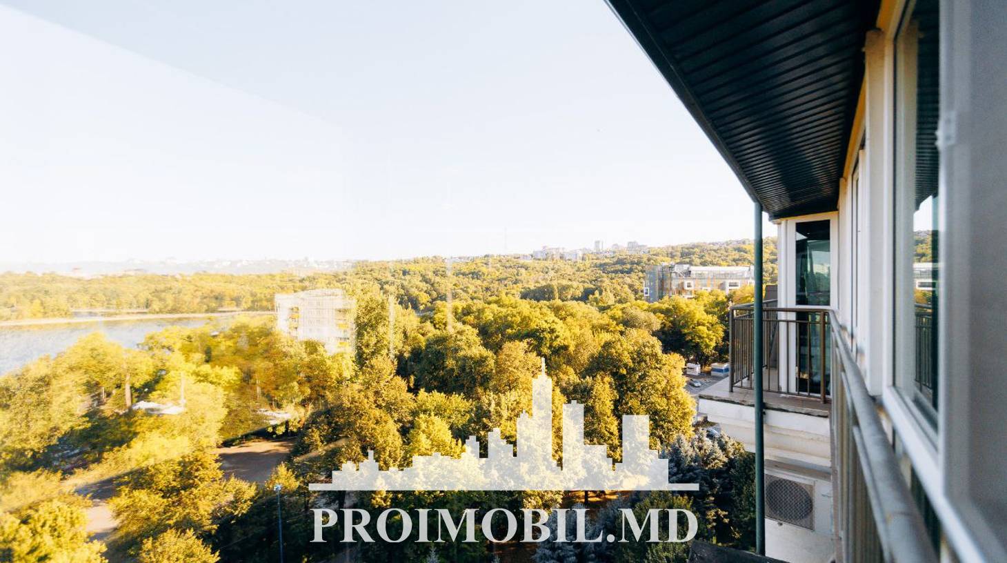 https://images.proimobil.md/6ixQMwy9P7yXDSf5LLgV6yRWa0HoVETs_5WcyD36dkw/watermark:0.75:so:0:30:0.39/resize:fill:1460:816:1/gravity:ce/bG9jYWw6Ly8vZXN0YXRlL2xyLzhlMTAxZDE1LTQ0NTItNDk5OS04MzNjLTA4OThmYmFhYjE3ZC5qcGVn