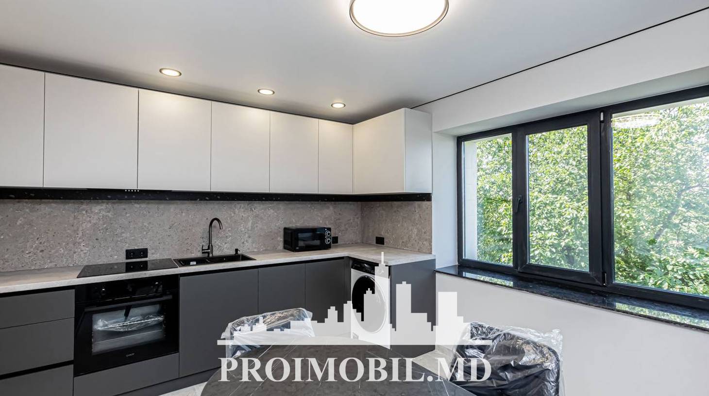 https://images.proimobil.md/6jRZhytnQYUyyE-58gFr9u0XAj33pAmcWa4pVvo0sxs/watermark:0.75:so:0:30:0.39/resize:fill:1460:816:1/gravity:ce/bG9jYWw6Ly8vZXN0YXRlL2xyLzQ4MDE4NTc3LTAzMmUtNGI2YS05ODUyLWIyZDYzOWZmOWVlMy5qcGVn