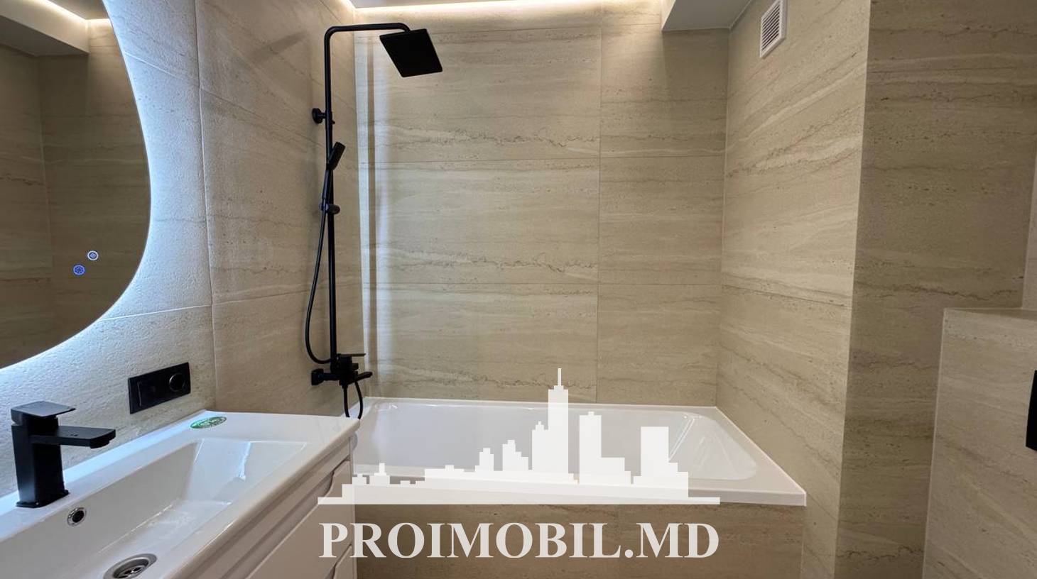 https://images.proimobil.md/6kF4J8UNRlJDnGPq2eRg232hVP_IZPHNqt-TEXUtdUQ/watermark:0.75:so:0:30:0.39/resize:fill:1460:816:1/gravity:ce/bG9jYWw6Ly8vZXN0YXRlL2xyLzliZTk2MDg0LWFlZmItNDFkNi1hYTE5LTNkMzJkMjE5MTdlMi5qcGVn