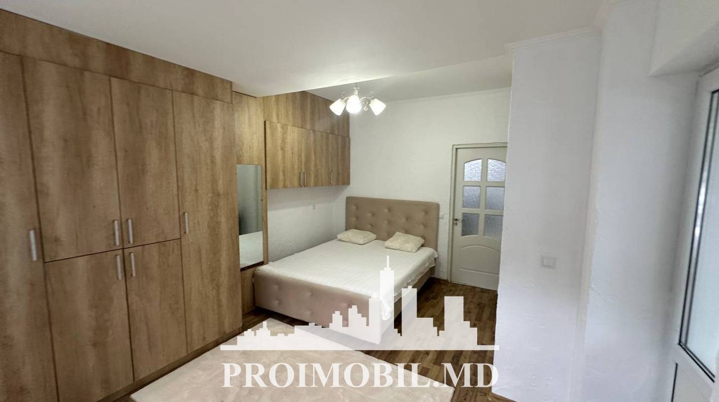 https://images.proimobil.md/6kSg_domNXp2ErscRpkeNbq1DerVW0kutemVSJiweFo/watermark:0.75:so:0:30:0.39/resize:fill:1460:816:1/gravity:ce/bG9jYWw6Ly8vZXN0YXRlL2xyLzRlM2M0MDM3LWYwMjktNGY5Mi05Mzc1LWNmN2QwOWE0ZGIyMi5qcGVn