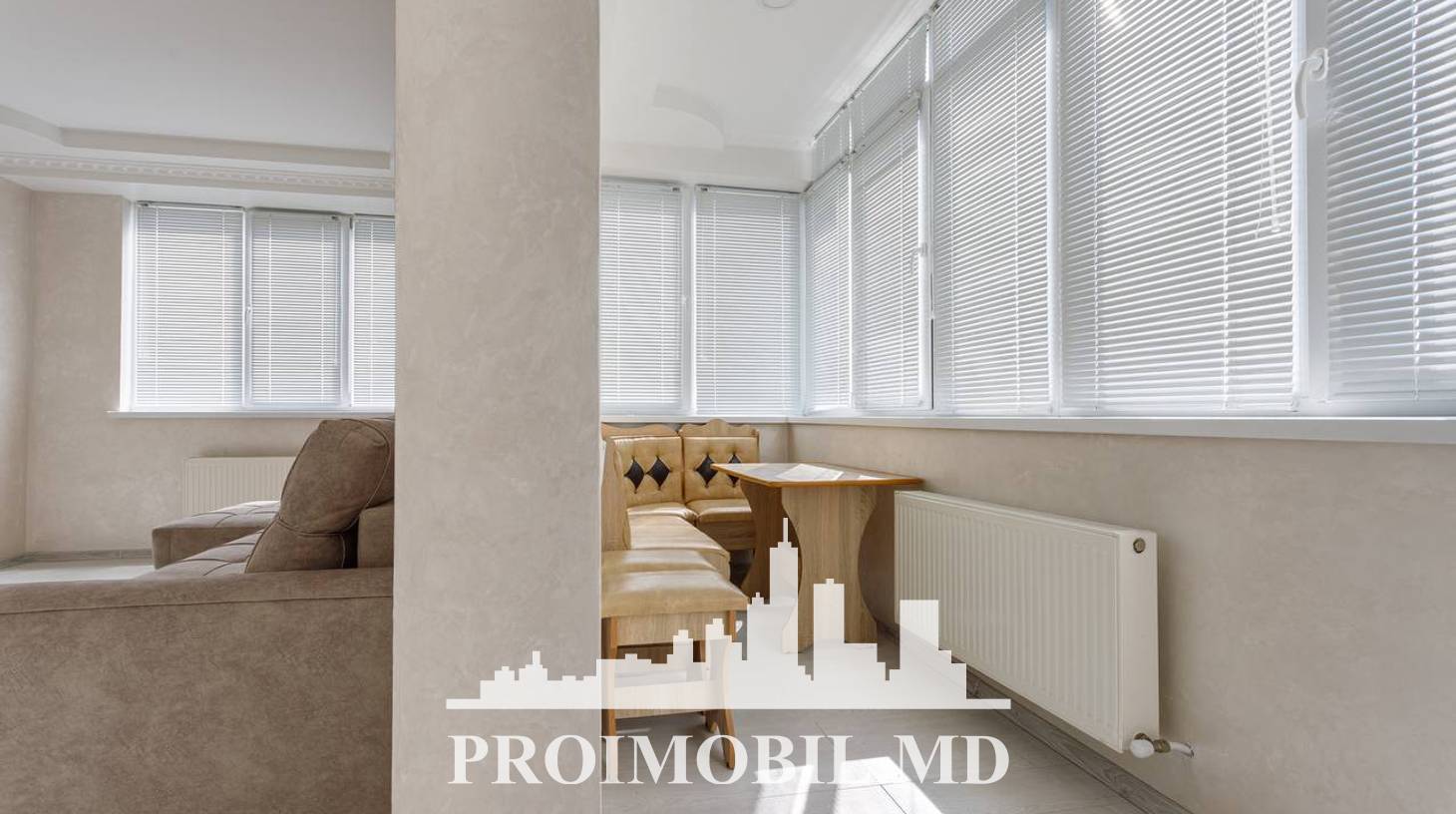 https://images.proimobil.md/6oOR3hPCtfKK8g-3rWtABBQLIi993QnTcfXE3VT5X3c/watermark:0.75:so:0:30:0.39/resize:fill:1460:816:1/gravity:ce/bG9jYWw6Ly8vZXN0YXRlL2xyLzI3ZWEwMTZiLWQ3MmUtNDJkYS1iN2I4LTU2YWIyZGMzZTgxNC5qcGVn