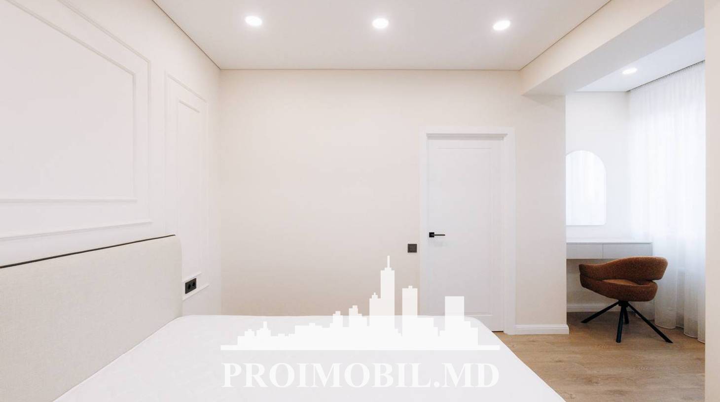https://images.proimobil.md/6ox8g2O0gNuY-PuAjPz4xEhpPrX9D0EssKPtE-05zvQ/watermark:0.75:so:0:30:0.39/resize:fill:1460:816:1/gravity:ce/bG9jYWw6Ly8vZXN0YXRlL2xyLzgxYjhkODM2LWE0M2UtNDc3Yy04OTc3LTI2ZmJjOWY3ZTg3ZC5qcGVn