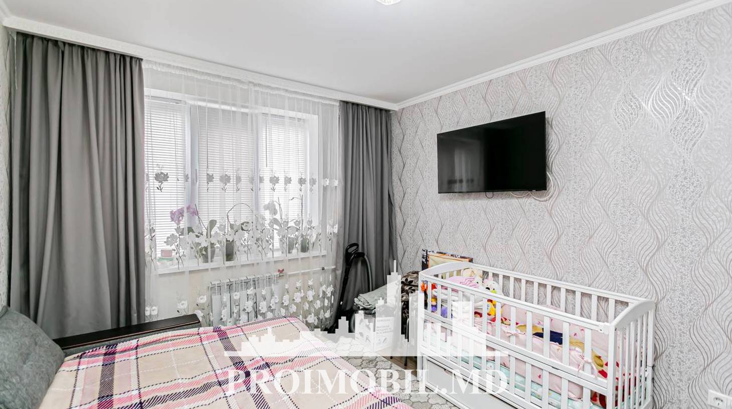 https://images.proimobil.md/6tQXaCTcaTmfR5Iy-hpXabzxNCnZFrgIFao4Fn_6b2s/watermark:0.75:so:0:30:0.39/resize:fill:1460:816:1/gravity:ce/bG9jYWw6Ly8vZXN0YXRlL2xyL2MzNjZkZmU1LWRlZTctNDZjYi1iMTEzLTViNjAzMmYyNzNlNS5qcGVn