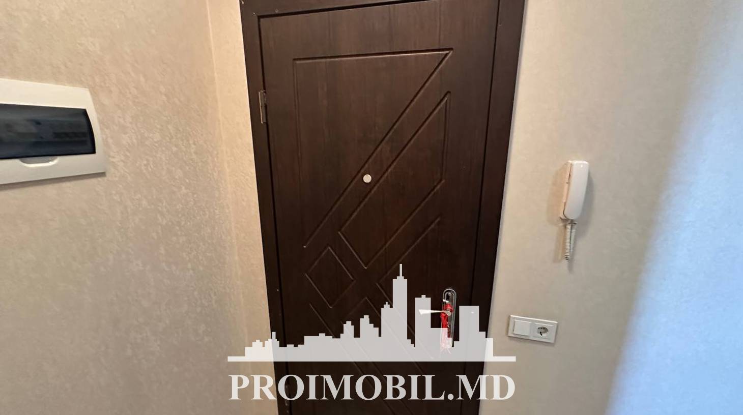 https://images.proimobil.md/6uTjbUGkRfXitiufpFcLZ4Sdpj2MYGOssGxs1vhJkwY/watermark:0.75:so:0:30:0.39/resize:fill:1460:816:1/gravity:ce/bG9jYWw6Ly8vZXN0YXRlL2xyL2JjZTYzZTllLWY1MjItNDUzMi04YTNjLTk1M2UxZDNmZmJlMy5qcGVn