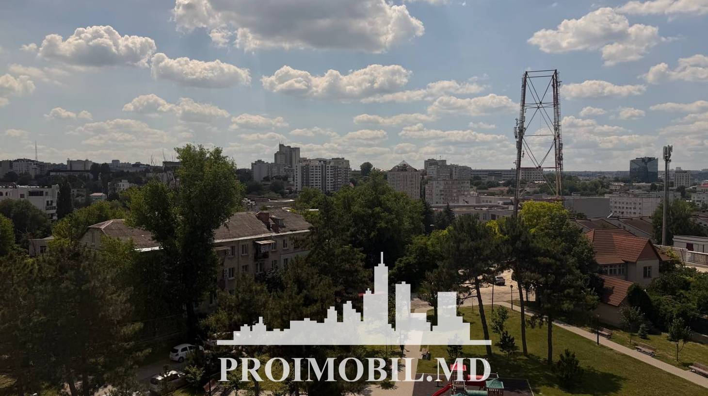 https://images.proimobil.md/6zD8adGdZp-MJaW4HCviVghrnspl1WRyP0Sw7SyN4P0/watermark:0.75:so:0:30:0.39/resize:fill:1460:816:1/gravity:ce/bG9jYWw6Ly8vZXN0YXRlL2xyLzVhZWUzNzdiLWEyZjMtNDM0Ni04OTMwLWQ3ODQzZWE0NTIwYS5qcGVn