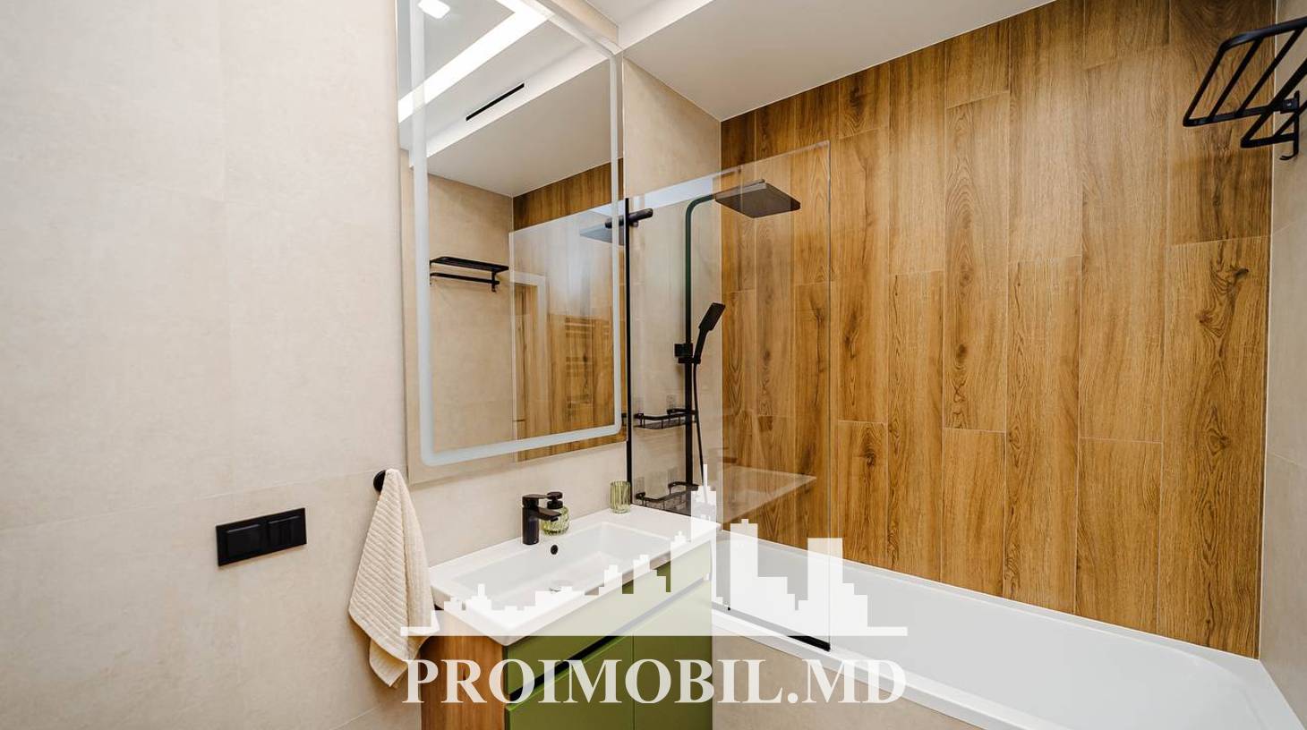 https://images.proimobil.md/78pDxxCMeh_RN3XZa2OxlXEFetI2bQtShW-EoerYo_Y/watermark:0.75:so:0:30:0.39/resize:fill:1460:816:1/gravity:ce/bG9jYWw6Ly8vZXN0YXRlL2xyLzE5OGQ1Nzk4LTFlOWYtNDJjOC04Mjc4LTllNWE2MmFjY2UyZC5qcGVn