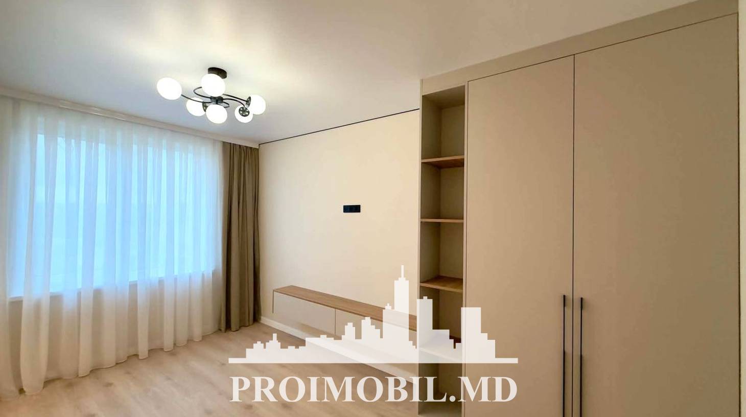 https://images.proimobil.md/78wQ9d-RrGgs1q8D75lVoFqHZyb3ARpjUEUQLZwgiNg/watermark:0.75:so:0:30:0.39/resize:fill:1460:816:1/gravity:ce/bG9jYWw6Ly8vZXN0YXRlL2xyL2FjMzM4ZTllLTIzOGYtNDFmNC04OGYxLWFkOWZlNTFlZGQ1ZS5qcGVn