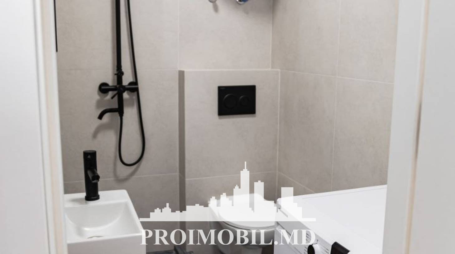 https://images.proimobil.md/799iUzDy6Ex2SJNdFAnhE5QCOCHODzW6_yVLddUn4Qk/watermark:0.75:so:0:30:0.39/resize:fill:1460:816:1/gravity:ce/bG9jYWw6Ly8vZXN0YXRlL2xyLzMzZjkzM2JiLTYzMjgtNGM4Zi05MjZmLTVlNzZjNGZhNjI2Ni5qcGVn