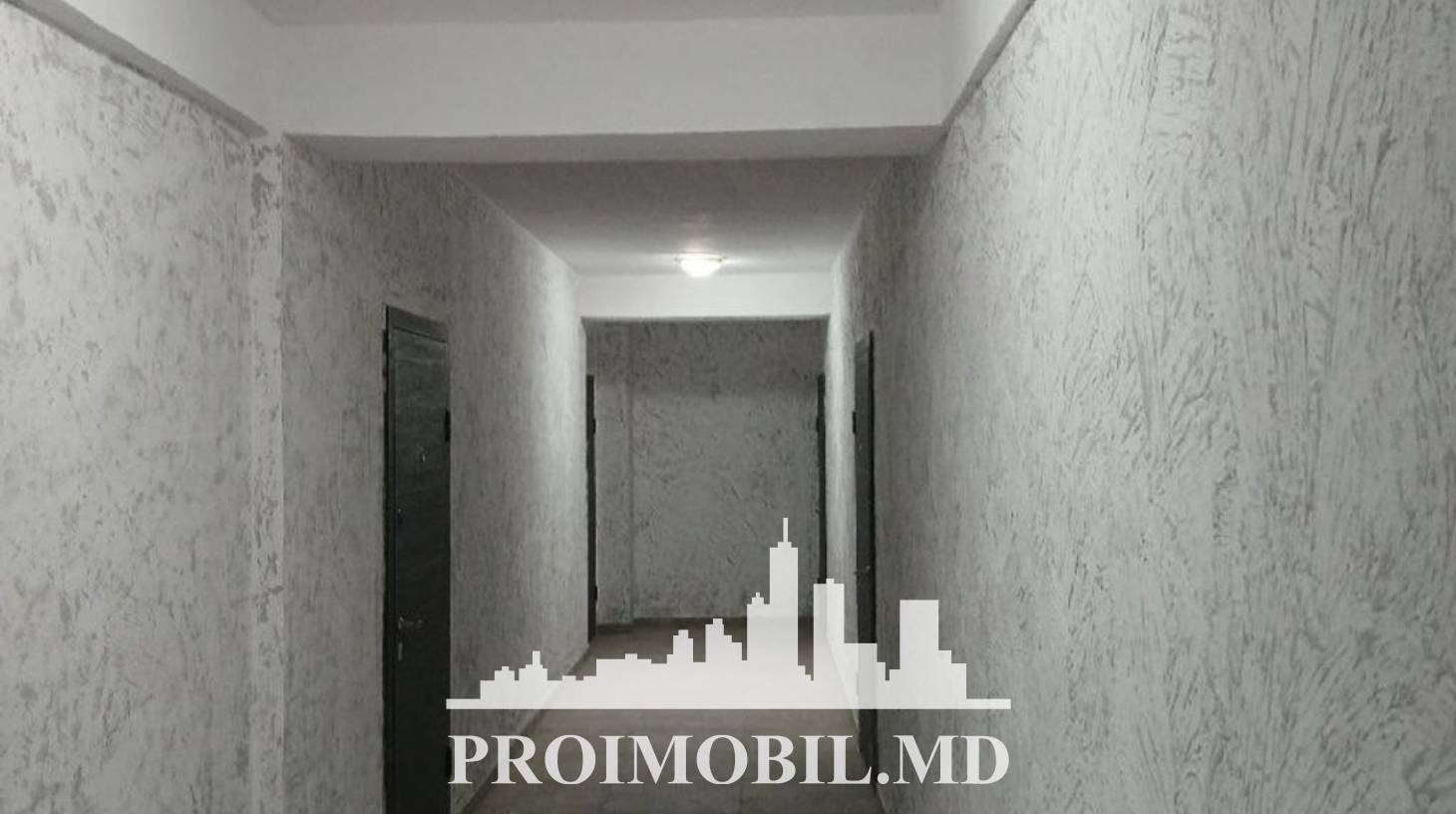 https://images.proimobil.md/7AwJT1g80IGsv5f59oa1F0BD41UwzT-BpUuxEij0EKk/watermark:0.75:so:0:30:0.39/resize:fill:1460:816:1/gravity:ce/bG9jYWw6Ly8vZXN0YXRlL2xyLzVlYWQ5YzQ1LWYxZTktNGRhNS05MzdiLWJmOTZmZjBkNGI3ZC5qcGVn