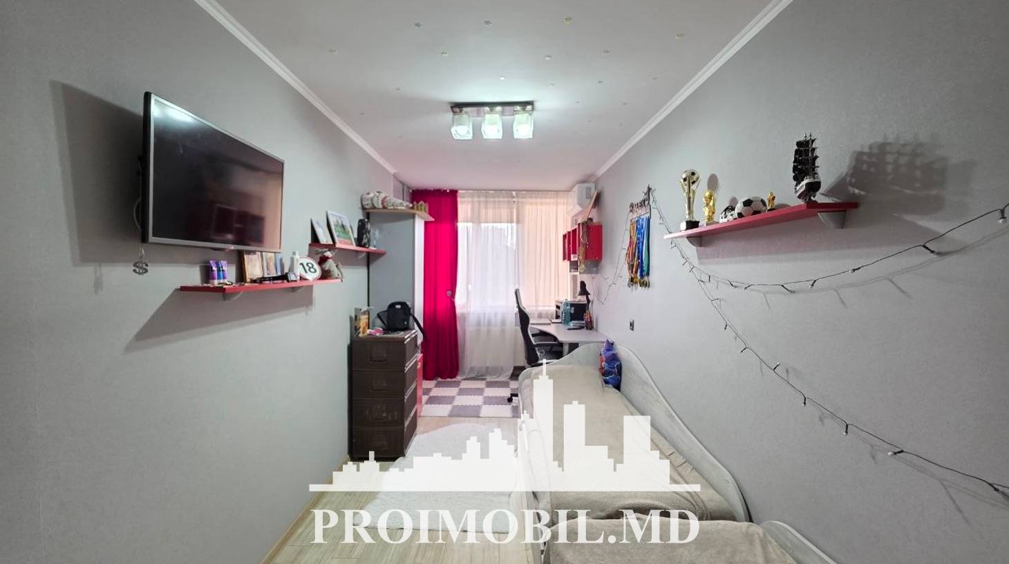 https://images.proimobil.md/7DZ39my0g5W1_Lnb3bkLkq9yOCDPt6z24hn094yLETg/watermark:0.75:so:0:30:0.39/resize:fill:1460:816:1/gravity:ce/bG9jYWw6Ly8vZXN0YXRlL2xyLzE1ZjA0MzRhLWU0ZjAtNDZjYS1hNmY4LTY2MjQwMTM2YjkyZC5qcGVn
