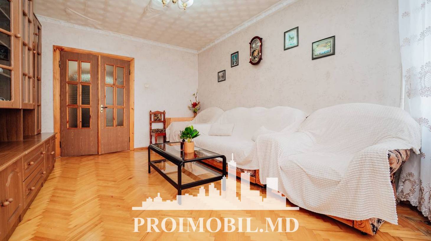 https://images.proimobil.md/7O5mZQMGY7-lPy-aZUFfR1W6DnBwpUKmgvqlfc6uUVU/watermark:0.75:so:0:30:0.39/resize:fill:1460:816:1/gravity:ce/bG9jYWw6Ly8vZXN0YXRlL2xyL2VkNWU0MDhiLWY5NzEtNDJhZC1hNzA5LWMwN2IxZGZhOGU1NC5qcGVn