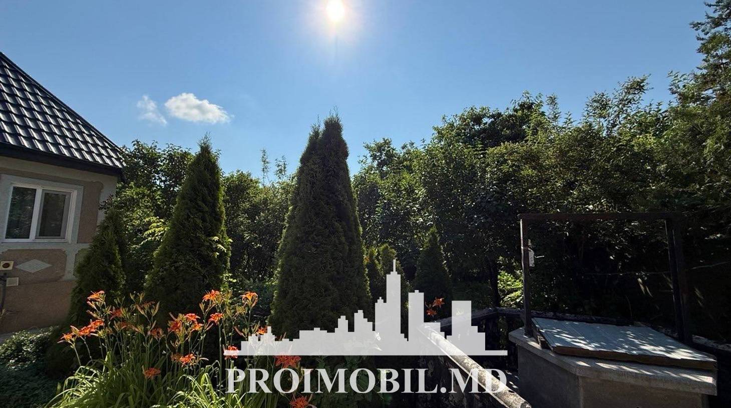 https://images.proimobil.md/7Q1-xzbxCqEHVY-NKRzPC9LcSW_V5xWzPAF_OvuCiLE/watermark:0.75:so:0:30:0.39/resize:fill:1460:816:1/gravity:ce/bG9jYWw6Ly8vZXN0YXRlL2xyL2U0M2E3MDIzLTE5NzMtNDMxNy05ZDc4LTQyNDQxOGRjYmJlOC5qcGVn