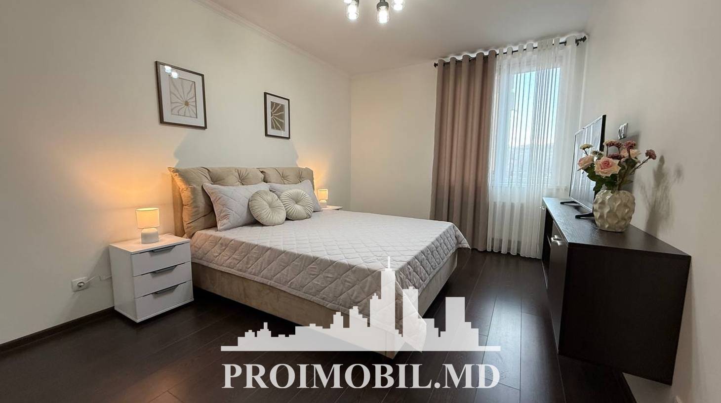 https://images.proimobil.md/7Q2So6TqzHdiL0Pa1Mzgj0-uCie1e4t2MlvYrm_A93k/watermark:0.75:so:0:30:0.39/resize:fill:1460:816:1/gravity:ce/bG9jYWw6Ly8vZXN0YXRlL2xyLzRiZGZiM2Y5LWNhNjQtNGNiYi1hYTJkLTU0ZDVmYjQ4NmRlNy5qcGVn