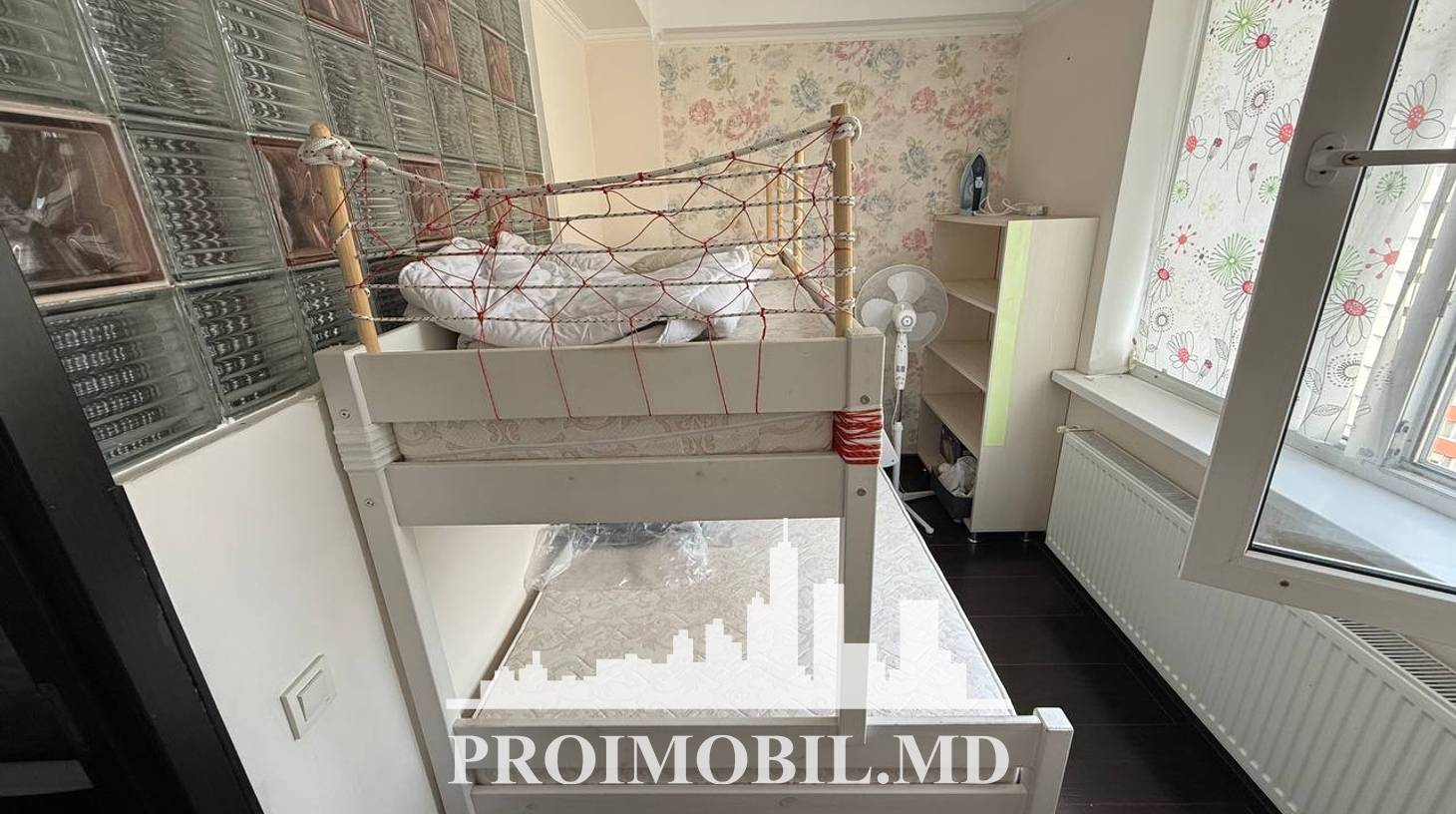 https://images.proimobil.md/7RuPfnLP-nrCthePbVxOzdhP_V4q4iCxB_PLDjic52g/watermark:0.75:so:0:30:0.39/resize:fill:1460:816:1/gravity:ce/bG9jYWw6Ly8vZXN0YXRlL2xyL2E1ZmE1Zjc0LTIzM2QtNGU1YS1hMmExLTUzZDlmNmU1NTcyMi5qcGVn