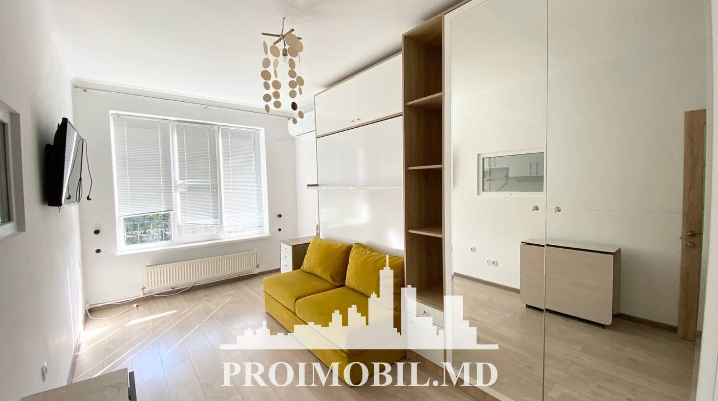 https://images.proimobil.md/7Ubl2jdK7AvAhVqUU0bRunvW-BhYwxeL6mLk_JL2Oog/watermark:0.75:so:0:30:0.39/resize:fill:1460:816:1/gravity:ce/bG9jYWw6Ly8vZXN0YXRlL2xyLzI2NDVmNWI1LTQzZmYtNGMwYi1iZWZmLWQ2OWRiNTQzZWY3Yy5qcGVn