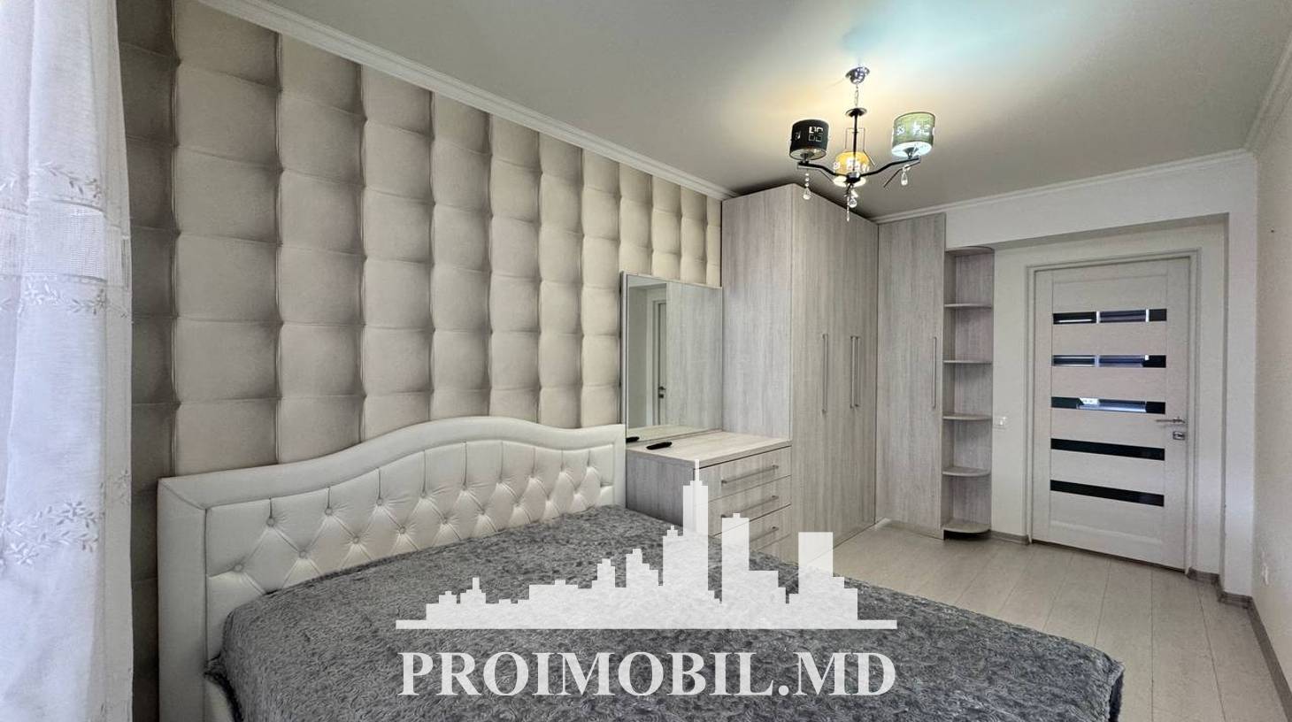 https://images.proimobil.md/7ZNsfYfJVIHp0MwnVWcqw2CzxuMH-wJr8XELvRxztLM/watermark:0.75:so:0:30:0.39/resize:fill:1460:816:1/gravity:ce/bG9jYWw6Ly8vZXN0YXRlL2xyLzZjY2FjZmM5LTE1YjEtNDM5ZC04NmZkLWVlMDU4MjFhZTE4ZC5qcGVn
