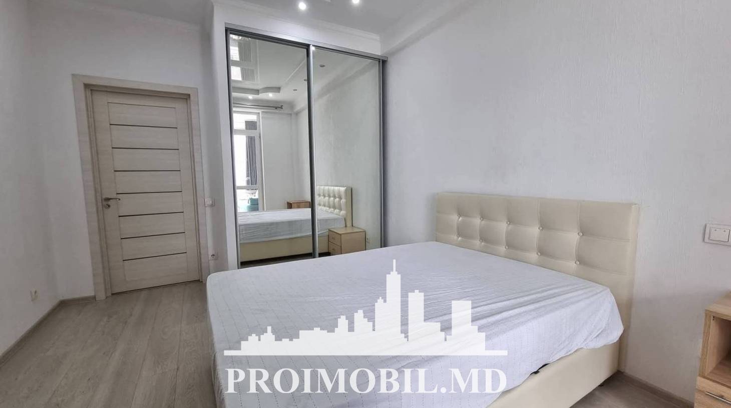 https://images.proimobil.md/7cQYGKOQuOdkDjDE5pHnQjFcAAr71ETbAME6R2lEcK4/watermark:0.75:so:0:30:0.39/resize:fill:1460:816:1/gravity:ce/bG9jYWw6Ly8vZXN0YXRlL2xyLzUzOGFlMzIwLTkyMzctNDk1NS1hMTI1LTdhYTk0ZGYzNzYyYy5qcGVn