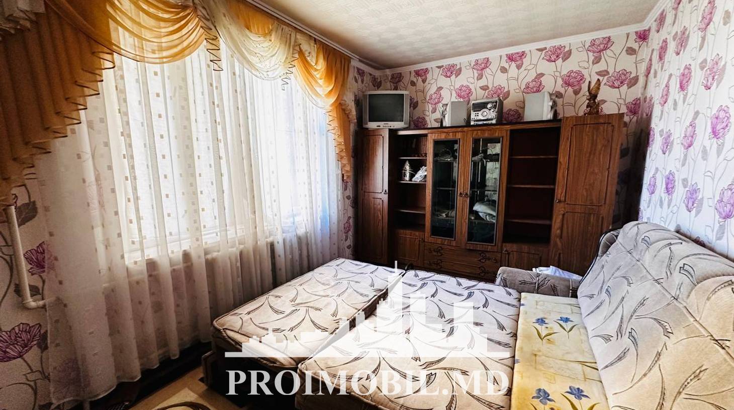 https://images.proimobil.md/7dvHAaW5fiy0s2aJrIP_J6eSz80EqrnUzCb8wn409E0/watermark:0.75:so:0:30:0.39/resize:fill:1460:816:1/gravity:ce/bG9jYWw6Ly8vZXN0YXRlL2xyLzcwNzc3NzI3LTU0NDYtNDJmNC1hNGQxLWQ4ZTFlZWY3NjNlYS5qcGVn