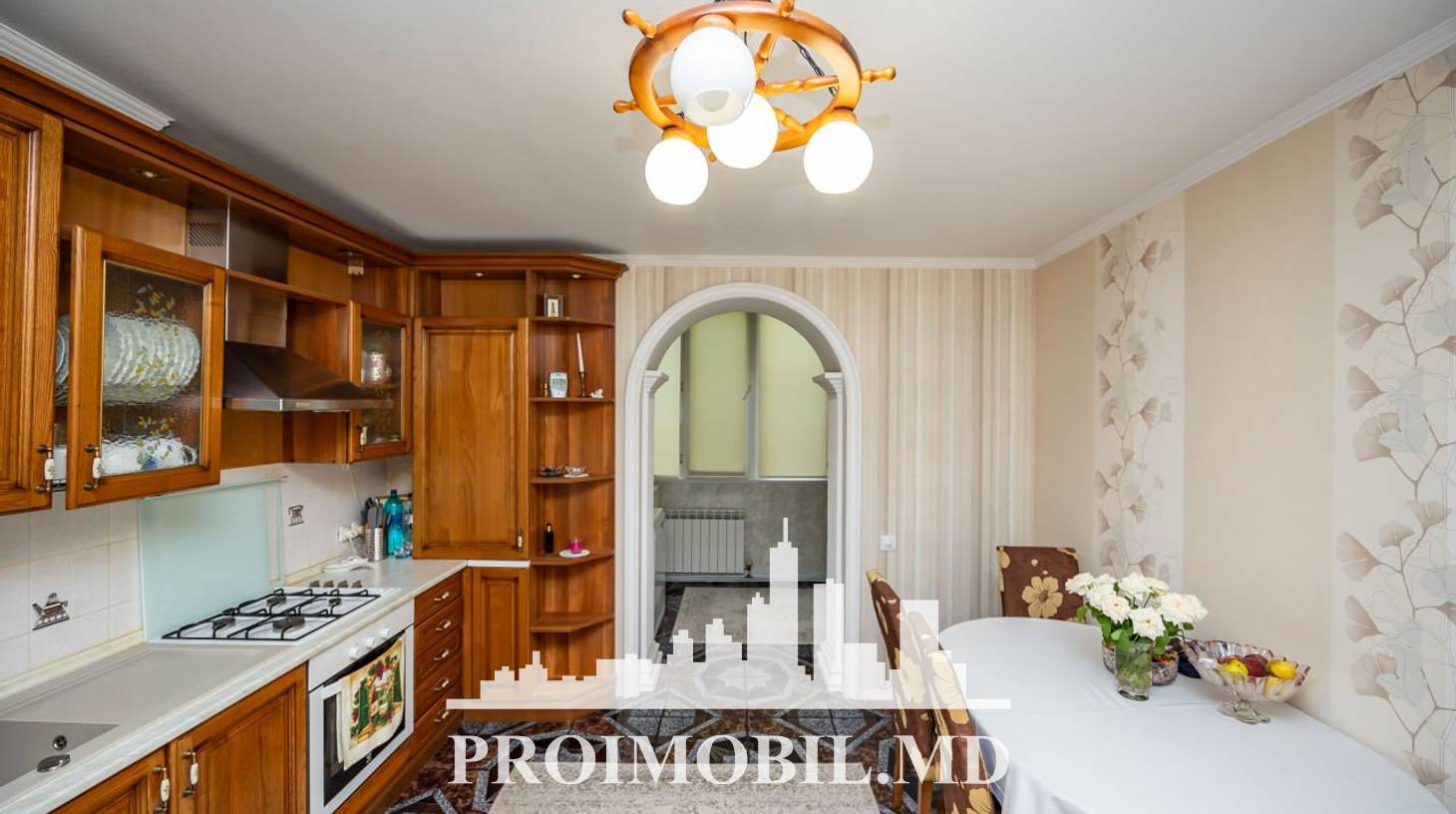https://images.proimobil.md/7eoC702xKXv39fZ0RXY4hscY7AN_mgG1EPkav6cAFoM/watermark:0.75:so:0:30:0.39/resize:fill:1460:816:1/gravity:ce/bG9jYWw6Ly8vZXN0YXRlL2xyLzJlYjg1NDZlLTU4ODQtNDI2My1iNTRhLTA4Njk1ZTQ0Y2Q5ZC5qcGVn
