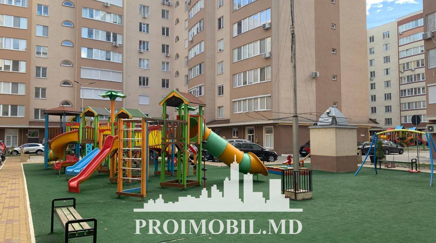 https://images.proimobil.md/7hMO3DKCIDy0eVVdwDa0dKjCKXAKV_8I07PJNazecV8/watermark:0.75:so:0:30:0.39/resize:fill:1460:816:1/gravity:ce/bG9jYWw6Ly8vZXN0YXRlL2xyL2I4MGRlN2ZlLTA0YjMtNDNmOC05Mjc5LWUxMThkMDY0YzQ0NS5qcGVn