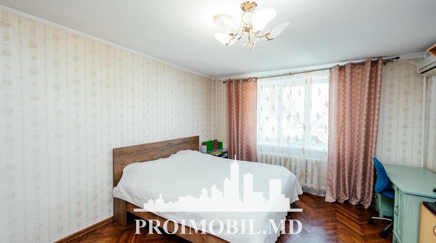 https://images.proimobil.md/7iGQXYV0jT1tyrGbiwytChrhrKUskB0EfneJ42qlhBE/watermark:0.75:so:0:30:0.39/resize:fill:1460:816:1/gravity:ce/bG9jYWw6Ly8vZXN0YXRlL2xyLzdiNWQ4N2ExLTIzOGEtNDM0OC1hMGM1LWVjMDU0ZDcyZWViZC5qcGVn