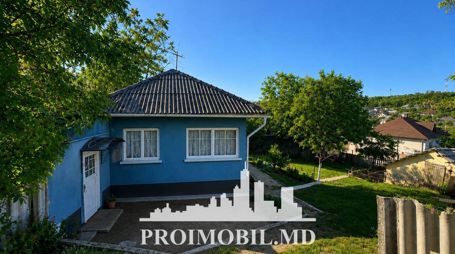 https://images.proimobil.md/7io42IzOnBw7u6fyHr3-u1EQIVLwXW85BMzzyqTcfBU/watermark:0.75:so:0:30:0.39/resize:fill:1460:816:1/gravity:ce/bG9jYWw6Ly8vZXN0YXRlL2xyL2FmYTMyNDc2LTZmNjUtNGIyYy1hZTUzLTJhZTViNjE0MzNiZS5qcGVn