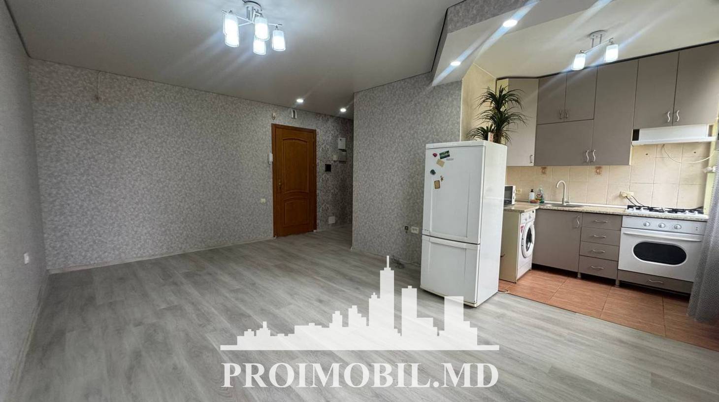 https://images.proimobil.md/7jfc6HueDE-lHuk4hQSIdr9UjSun6hTJTnrPXsEpmyY/watermark:0.75:so:0:30:0.39/resize:fill:1460:816:1/gravity:ce/bG9jYWw6Ly8vZXN0YXRlL2xyLzQ4YmUyNzcwLWZlYzUtNDc5Zi04OWJlLWVhZjU2ZTUyM2RjNi5qcGVn