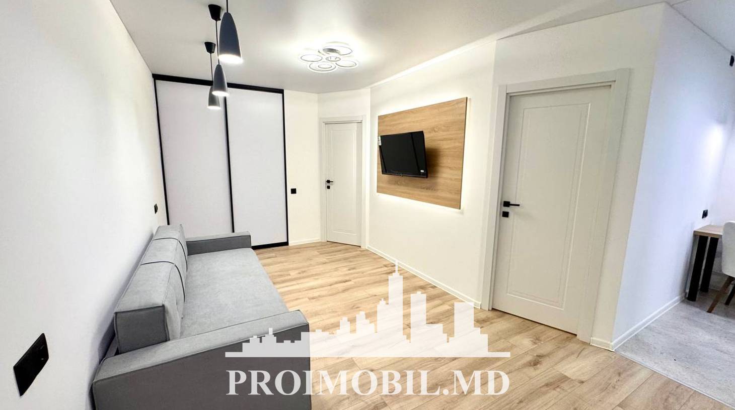 https://images.proimobil.md/7mcWhQwB08ufufOzLQBeRc81_iGihOpzzKmaF-Vd3y4/watermark:0.75:so:0:30:0.39/resize:fill:1460:816:1/gravity:ce/bG9jYWw6Ly8vZXN0YXRlL2xyL2NkM2VmNTFjLWNhMmItNGM0MS1hN2Q1LTkzYzJhNTZiMjUxMy5qcGVn