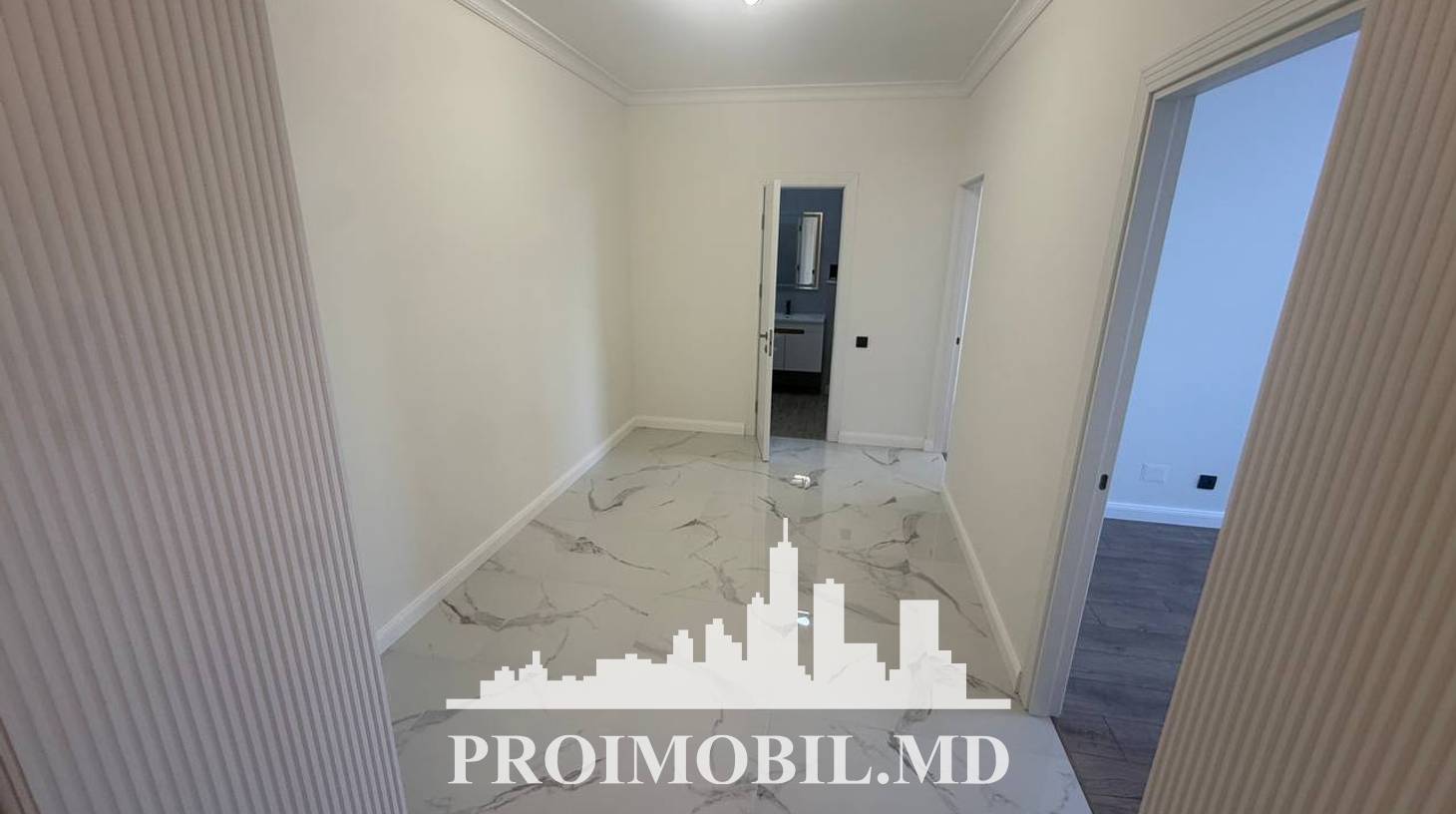 https://images.proimobil.md/7qJBrYkcte01Un03UQ8QGRLCBqmXaEJVtMlbSbCr3qA/watermark:0.75:so:0:30:0.39/resize:fill:1460:816:1/gravity:ce/bG9jYWw6Ly8vZXN0YXRlL2xyL2ZlMTg5MWU3LWUyNGMtNDJhOS1iYzk5LWExM2Q1ODAxYWU4Ni5qcGVn