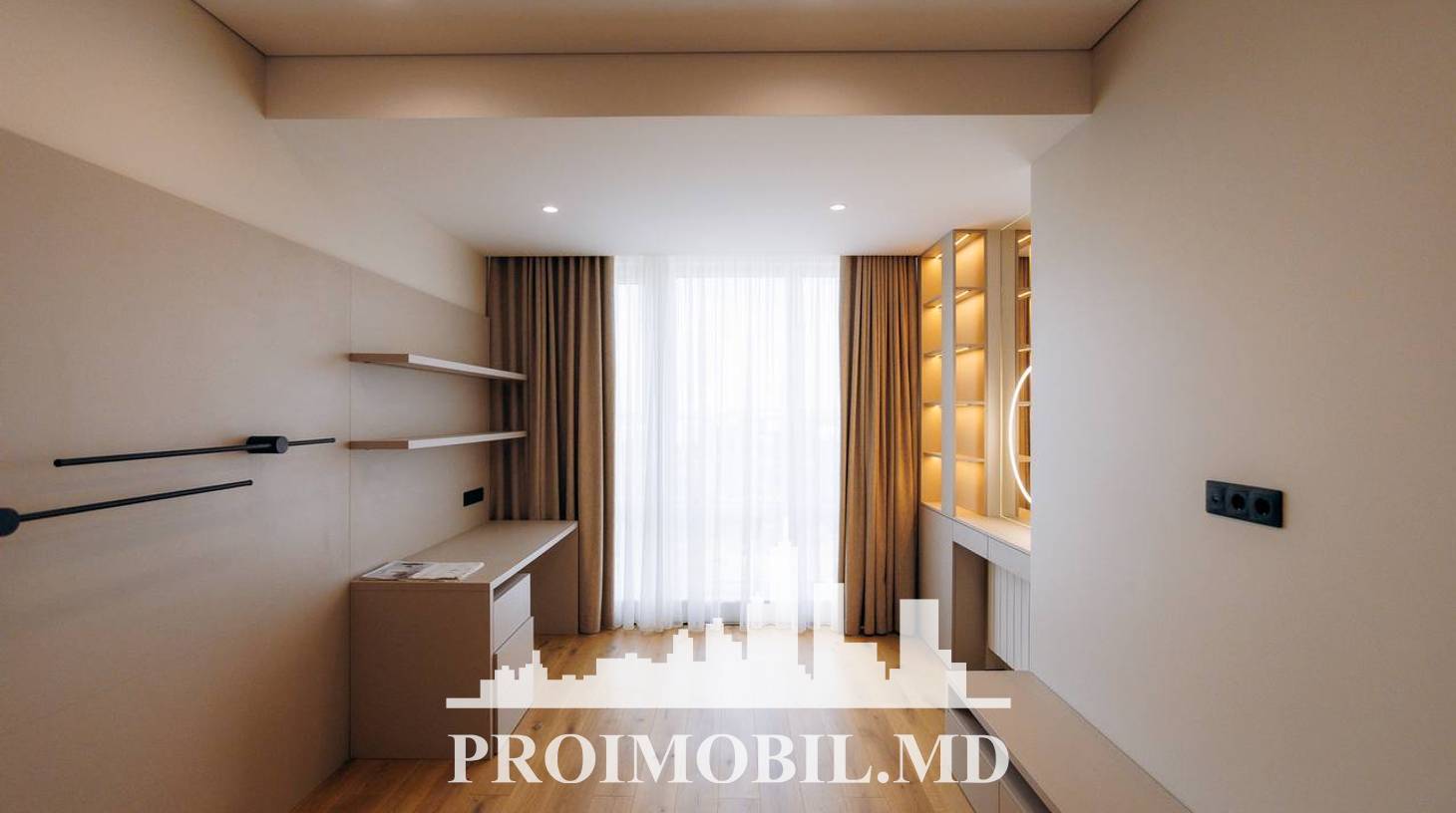 https://images.proimobil.md/7uKSVEnPYE2o3oUgRXET3Oy4XGr1YFuPSSb1tlOGBFM/watermark:0.75:so:0:30:0.39/resize:fill:1460:816:1/gravity:ce/bG9jYWw6Ly8vZXN0YXRlL2xyLzVkNDE1ZWIxLWM4NTctNDJmZi1hMzZmLTU5YjU3MmY0NDYzYi5qcGVn