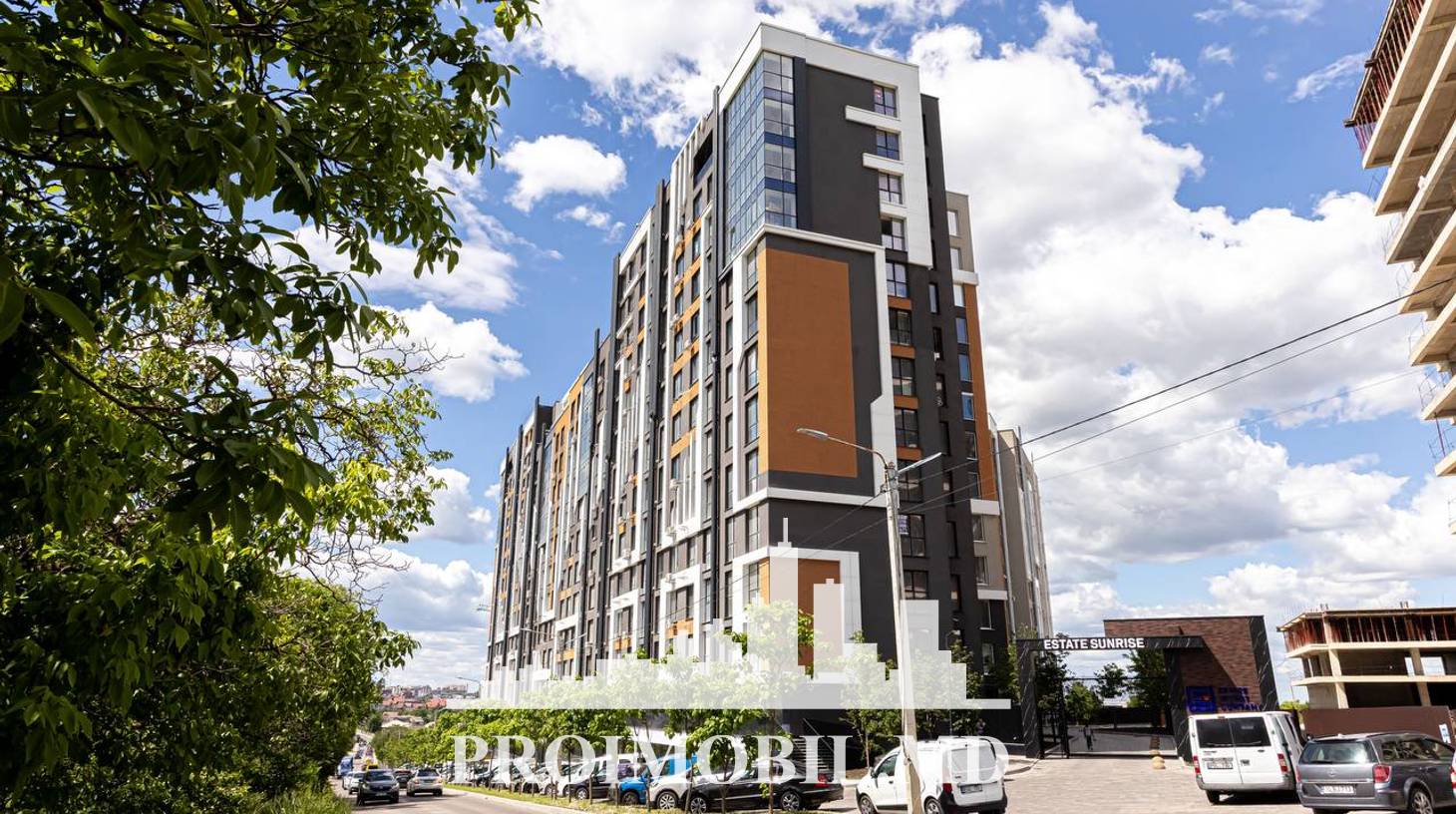 https://images.proimobil.md/7uYQo2r4IPVHIvQuAspFLSken1XQrE5SWFLw1gYnR_g/watermark:0.75:so:0:30:0.39/resize:fill:1460:816:1/gravity:ce/bG9jYWw6Ly8vZXN0YXRlL2xyLzg0MWUxNTFmLWFjM2QtNGVkYy05N2VjLTMyZThhMTRmMzc3My5qcGVn