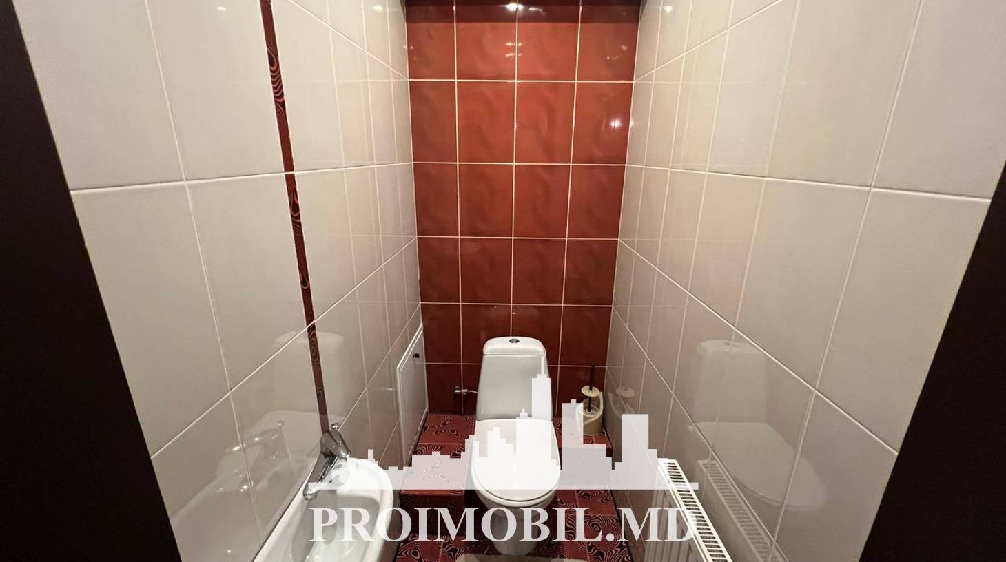 https://images.proimobil.md/7vg-8GqhqlCKOwgieHsEsgwv07YgAaMHW4GVXi8HSKY/watermark:0.75:so:0:30:0.39/resize:fill:1460:816:1/gravity:ce/bG9jYWw6Ly8vZXN0YXRlL2xyL2VlYzc5NTM1LTc4ZDItNGNhNy04Y2VmLWRkNzU5NDU2M2JkNS5qcGVn