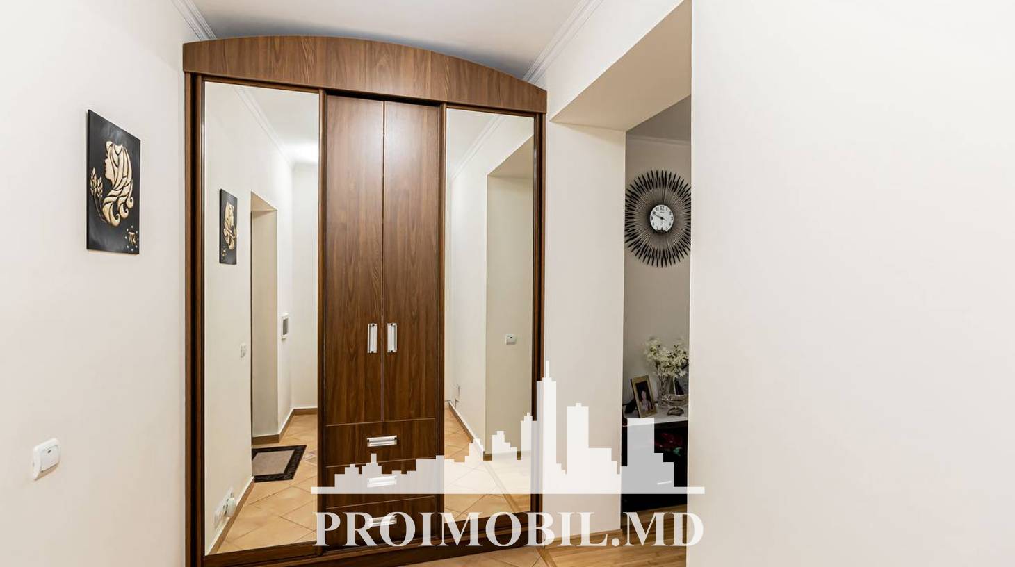 https://images.proimobil.md/7wPoVmjKrVo0JL1dKbXf5eKjUr4e-nM4codVsyfiMfU/watermark:0.75:so:0:30:0.39/resize:fill:1460:816:1/gravity:ce/bG9jYWw6Ly8vZXN0YXRlL2xyL2I4YjhiMThhLWEyNmUtNGQ3YS1hZGVlLTdjMTc0YjVlOWU4OS5qcGVn
