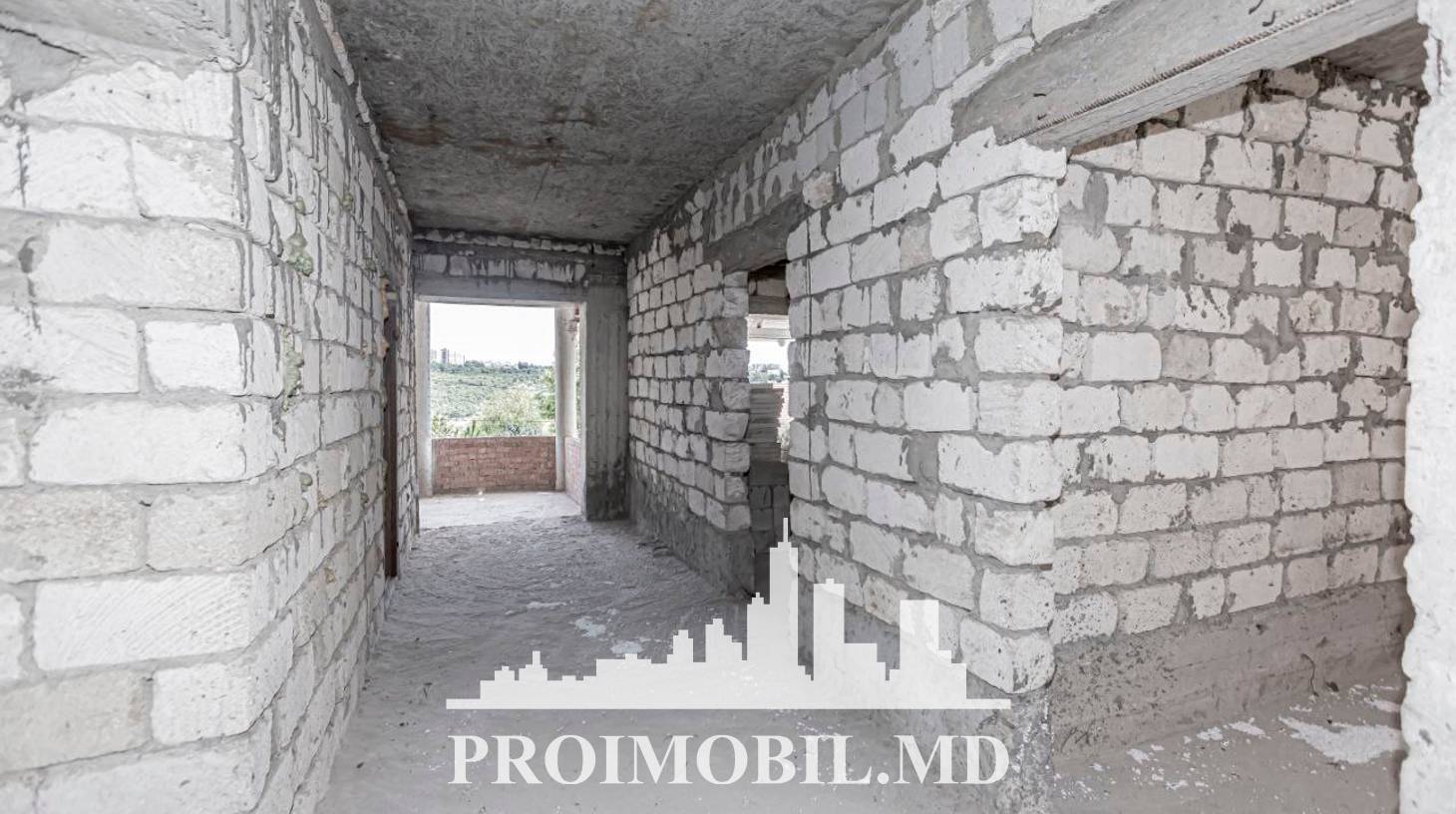 https://images.proimobil.md/7zMVOPwODPyw5DA8vhuvtQEmQvSbIPtpLY7g5g8d--Q/watermark:0.75:so:0:30:0.39/resize:fill:1460:816:1/gravity:ce/bG9jYWw6Ly8vZXN0YXRlL2xyL2E0NmM0MzA0LTMzOGQtNDkxYy05YjkwLTVmNTQ2ODg4YWFiNy5qcGVn