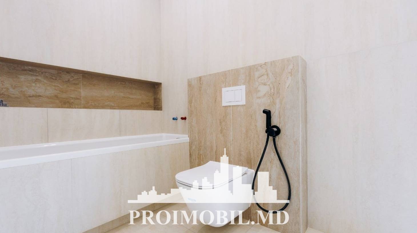 https://images.proimobil.md/806bYnour7lpYPm6HcCyAbjcPa9i-rgEz1TM9-x2ESU/watermark:0.75:so:0:30:0.39/resize:fill:1460:816:1/gravity:ce/bG9jYWw6Ly8vZXN0YXRlL2xyL2QzNTJlMDA0LTViYTItNGI0YS05ZmNmLWVkZmQzZDMxNWExOS5qcGVn