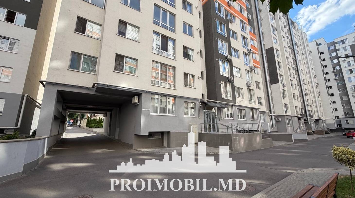 https://images.proimobil.md/83XFOWRNnlMgAxAuaMQ3uG8jIaI-PskWQzL0qk6vvmA/watermark:0.75:so:0:30:0.39/resize:fill:1460:816:1/gravity:ce/bG9jYWw6Ly8vZXN0YXRlL2xyLzU0NDcwZDdjLTU4ZjMtNDc5Yi1iYzY1LTlkNGVmMGUyNDQzNS5qcGVn