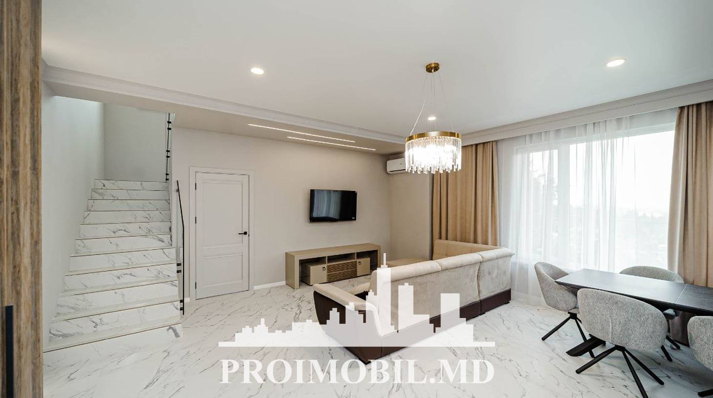 https://images.proimobil.md/84VM9Z5tSAJLNs3pN0rErKa_iWwoUMspwdJk21zD6Bg/watermark:0.75:so:0:30:0.39/resize:fill:1460:816:1/gravity:ce/bG9jYWw6Ly8vZXN0YXRlL2xyLzZiZmVlZDNlLTY0Y2ItNGEwOC04ZGZiLTYxOGFjYWRmNDQxYy5qcGVn