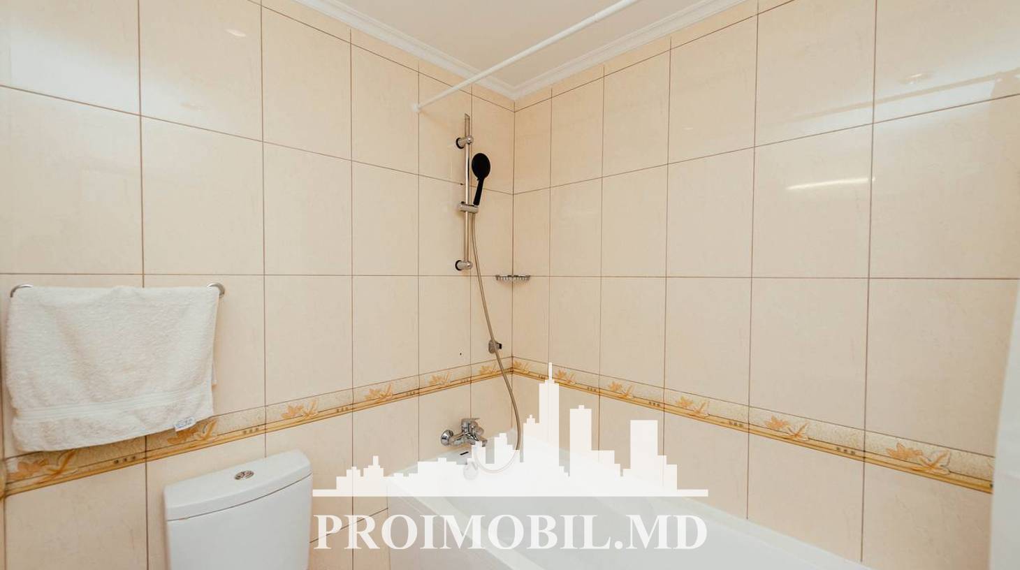 https://images.proimobil.md/85Qwwb_J23GZHCmQhAgVDnECUboLkEKR6JzV6jX_-Qg/watermark:0.75:so:0:30:0.39/resize:fill:1460:816:1/gravity:ce/bG9jYWw6Ly8vZXN0YXRlL2xyL2U0ZWM0ZWVjLWQyMGEtNGIyNi05OWYxLWFjOWJmZjEzOTIyMS5qcGVn