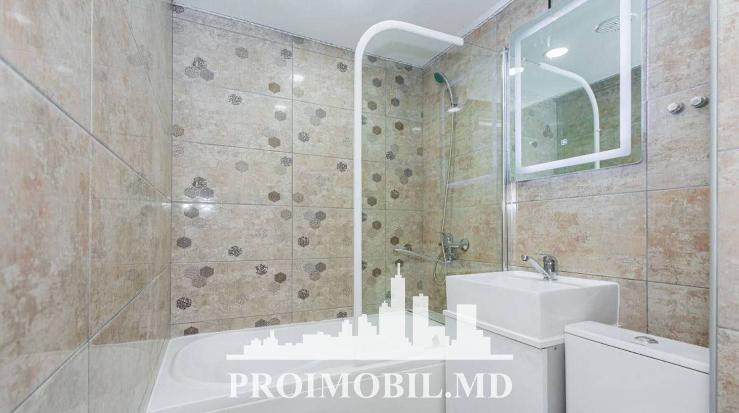 https://images.proimobil.md/87iVJ8QM7wG6S8BNUyAio6G6dtaa0uuy5-i3hq1br00/watermark:0.75:so:0:30:0.39/resize:fill:1460:816:1/gravity:ce/bG9jYWw6Ly8vZXN0YXRlL2xyL2UyMTFkMjA3LTBmOWUtNDUzNi05ODEwLTM5ZGJlYTg5YzMyZC5qcGVn