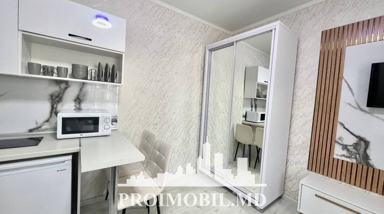 https://images.proimobil.md/8B6sJZva78cLZfmmFi1iOggTV2atWJantTOu6IuDUjs/watermark:0.75:so:0:30:0.39/resize:fill:1460:816:1/gravity:ce/bG9jYWw6Ly8vZXN0YXRlL2xyLzJlMDkwMjZhLTc1Y2ItNDAzMC1hM2IwLTUxZGZhOThkOTI4Ni5qcGVn