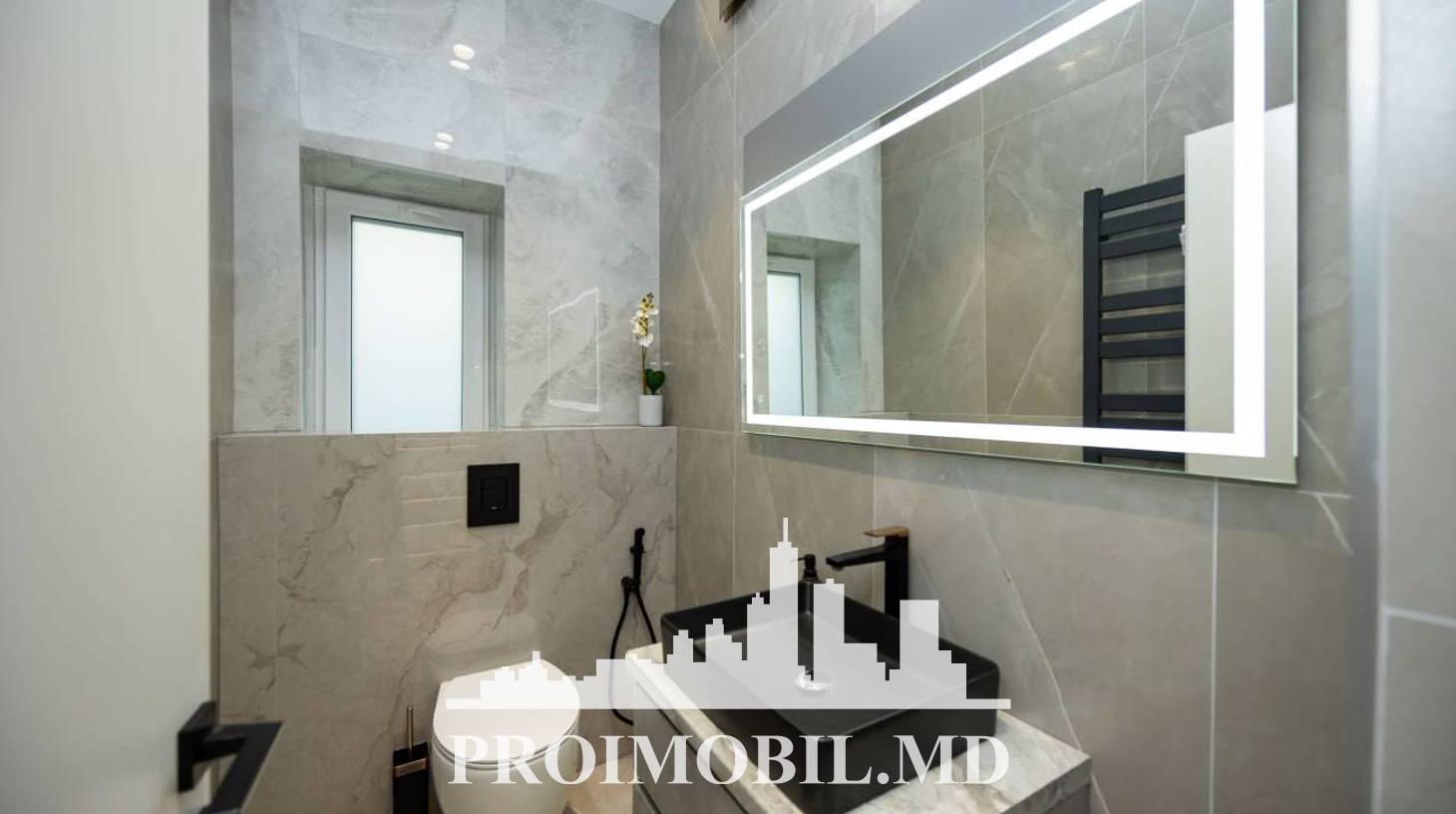 https://images.proimobil.md/8CYO9IRSmg_EzQmQAI5JMygTXolxW-MtzPBkEzuD3gE/watermark:0.75:so:0:30:0.39/resize:fill:1460:816:1/gravity:ce/bG9jYWw6Ly8vZXN0YXRlL2xyL2M2ZDhiNGEwLWY1MzktNDRmNi04MzQ1LWJmY2JjYjlkMjE1OS5qcGVn